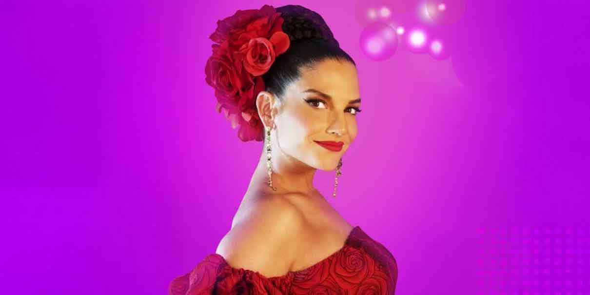 Natalia Jiménez honra a las madres con un emotivo concierto en el Teatro del Pueblo
