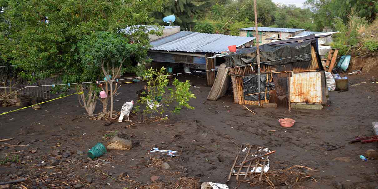 Habrá apoyos para pobladores y campesinos afectados por tromba en Atlixco