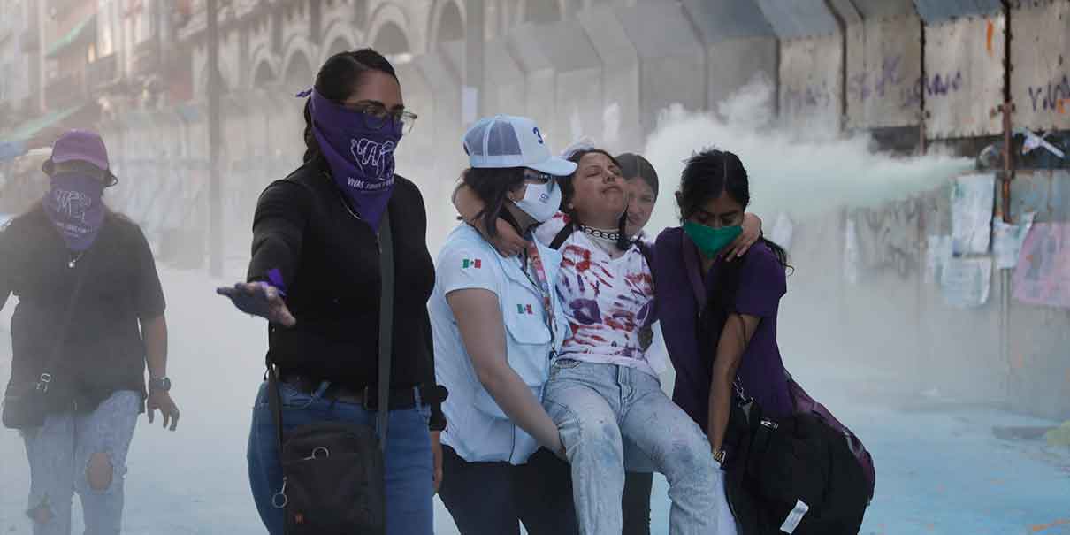 Policías no agredieron a participantes de la marcha del 8M: Adán Domínguez