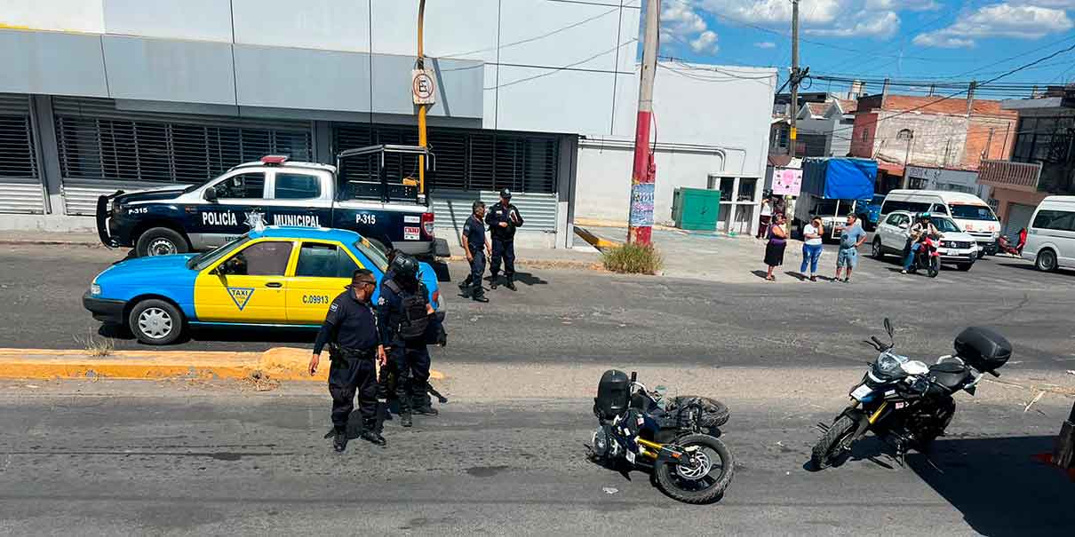 Por falta de pericia se accidentan elementos de Seguridad Pública de Izúcar