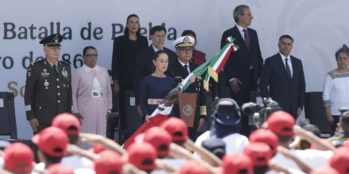Primer desfile de Sheinbaum en Puebla con el respaldo de la 4T poblana