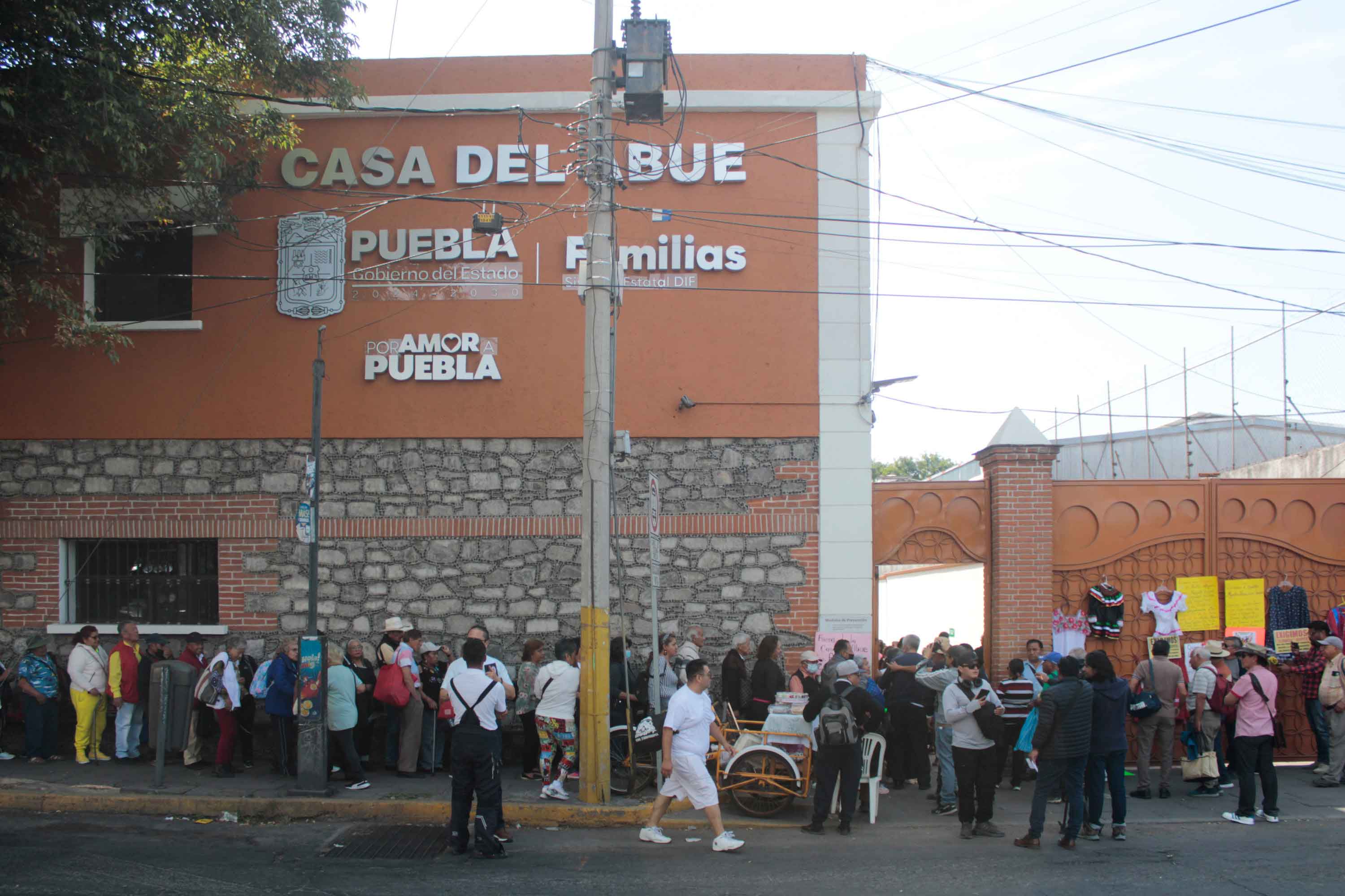 Abuelas revelan larga lista de anomalías en la Casa del Abue