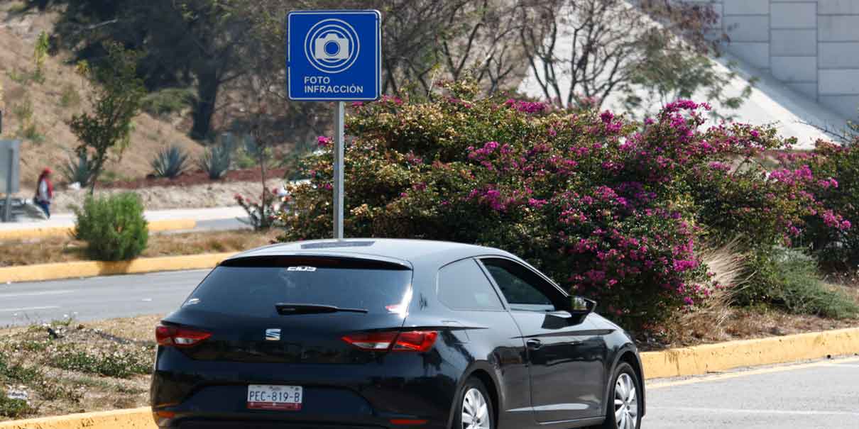 Fotomultas en Puebla: ahora también aplicarán a autos con placas de otros estados