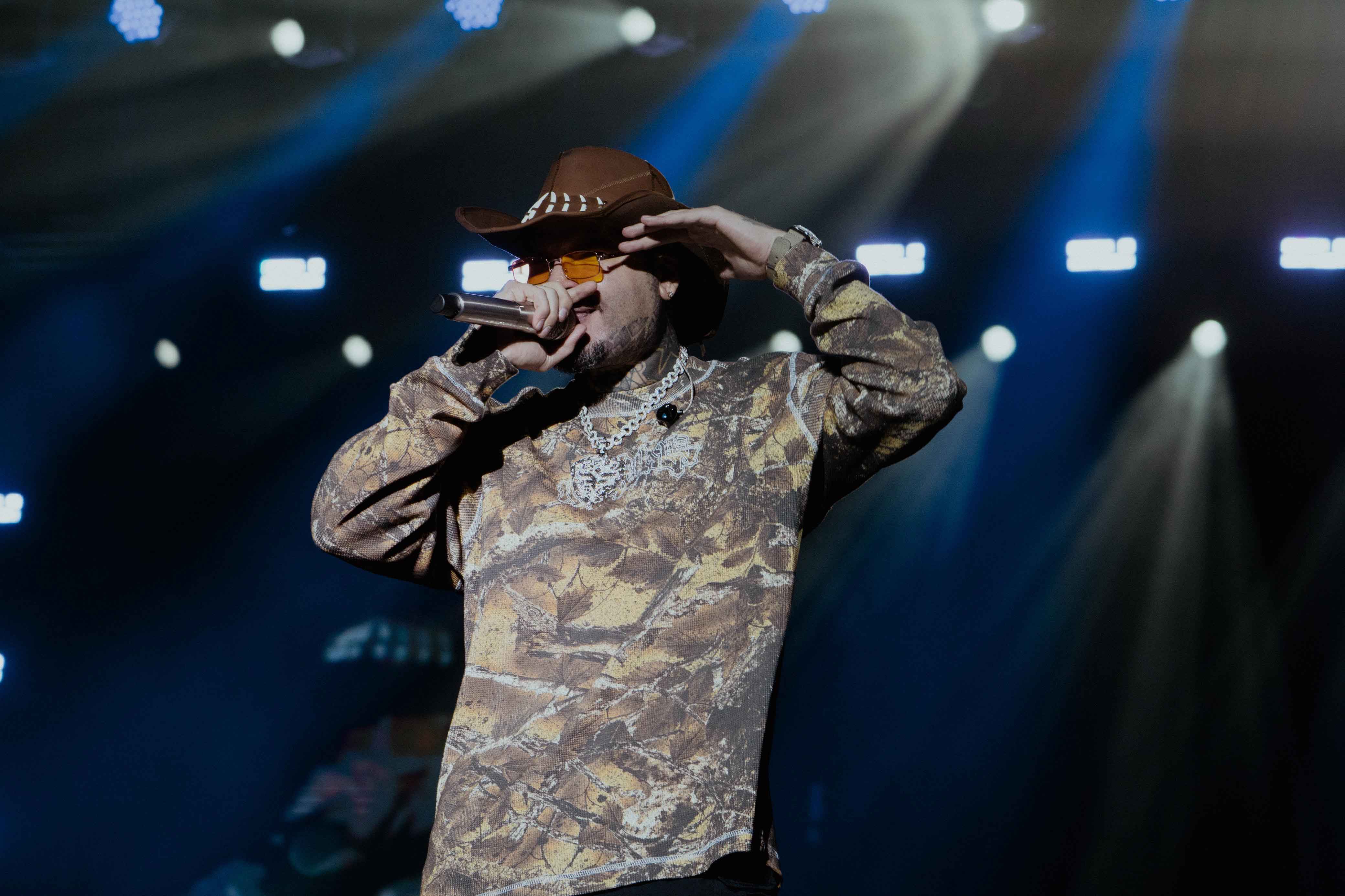 Puebla demostró su reguetón con Farruko en el Teatro del Pueblo