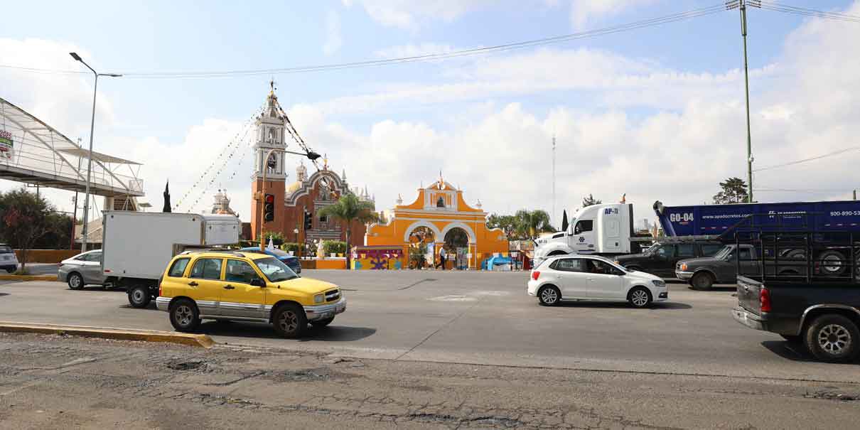 Reabren la carretera federal a Atlixco; habitantes logran acuerdos para frenar expansión inmobiliaria