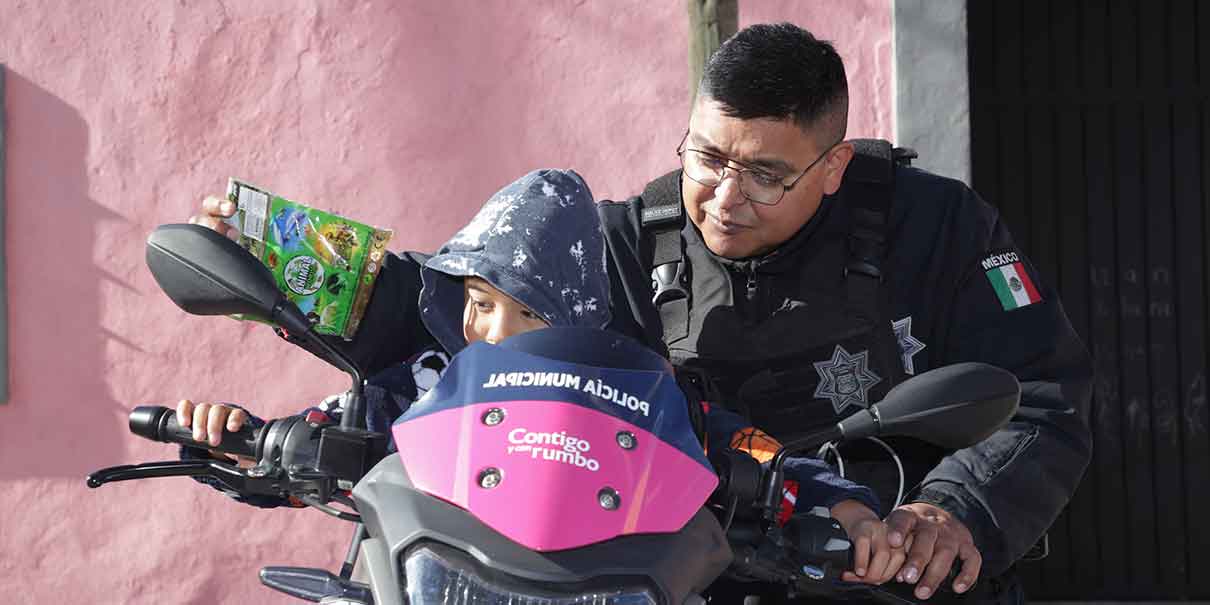 Reyes Magos entregaron juguetes a niños de las juntas auxiliares e inspectoras de Puebla