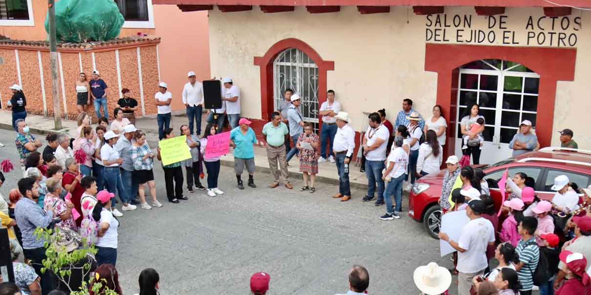Rogelio López se compromete a continuar obras y programas en Huauchinango