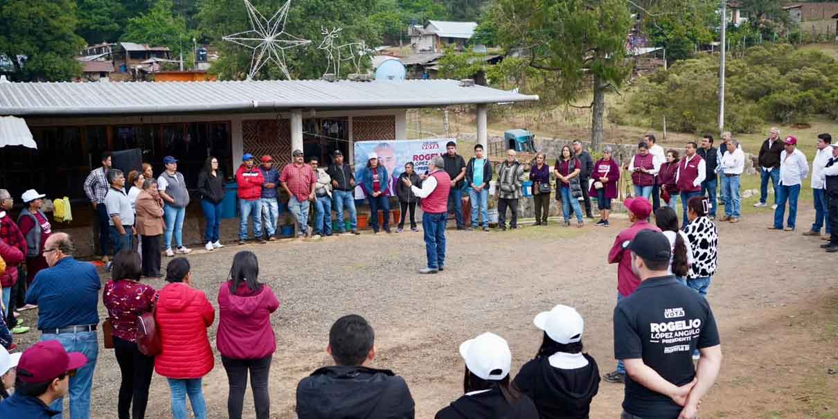 Rogelio López se compromete a mejorar sistema de salud en Huauchinango