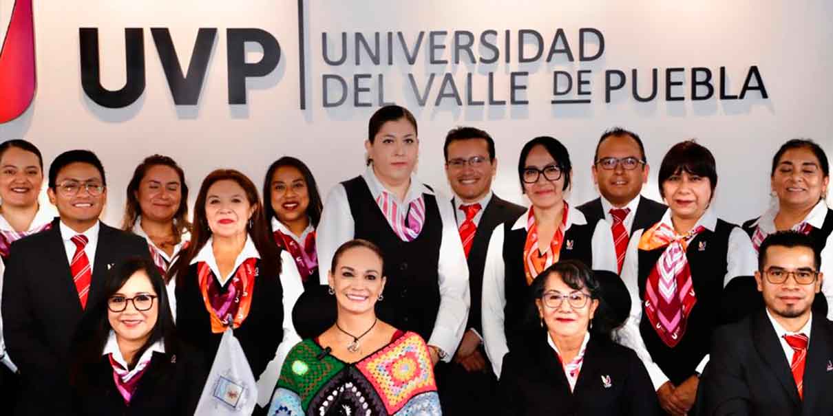 UVP y SMDIF firman convenio de colaboración en beneficio de la comunidad estudiantil