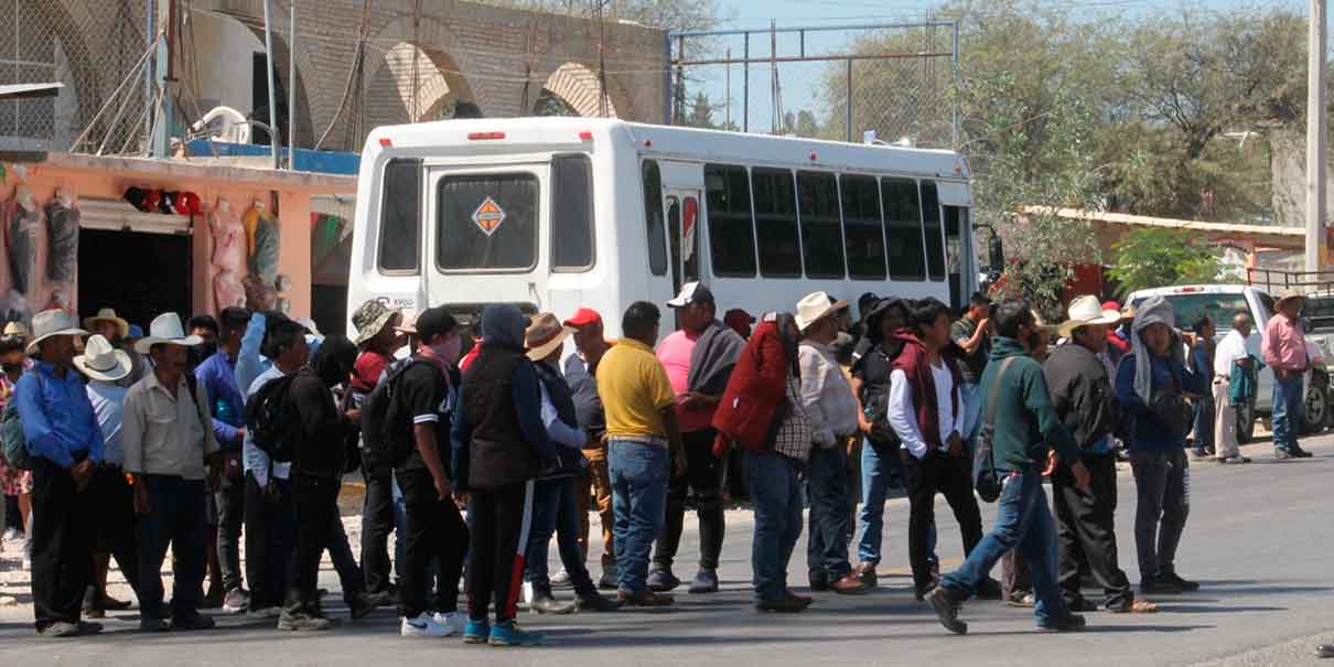 En diálogo en Coyomeapan se cumplirán solicitudes que estén dentro de la ley