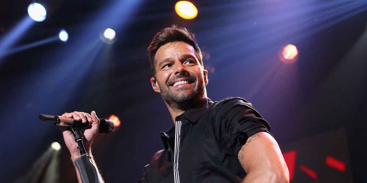 Fans de Puebla tendrán que esperar: se pospone concierto de Ricky Martin