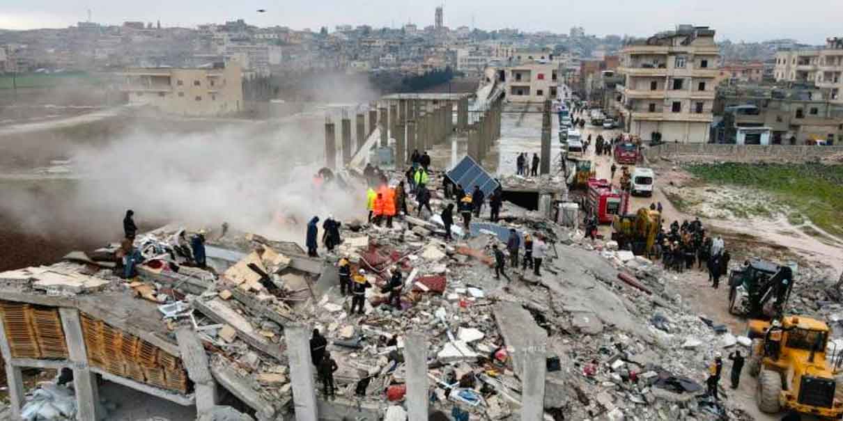 Suben a más de 5 mil las muertes por terremoto en Turquía y Siria