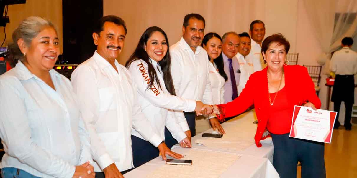 Reconocimiento a docentes