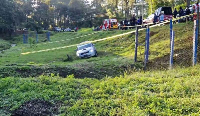 Tragedia en Huauchinango: ejecutan a padre e hijo en carretera interserrana