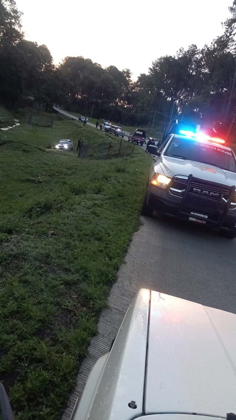 Tragedia en Huauchinango: ejecutan a padre e hijo en carretera interserrana