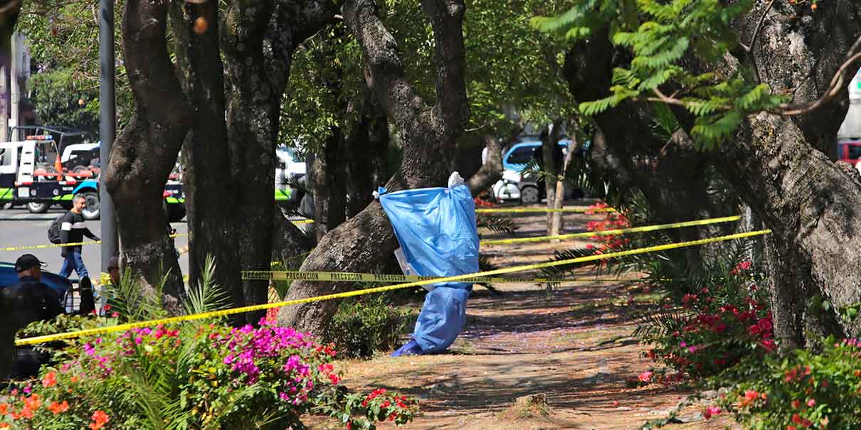 Un hombre se m4tó en el bulevar 5 de Mayo