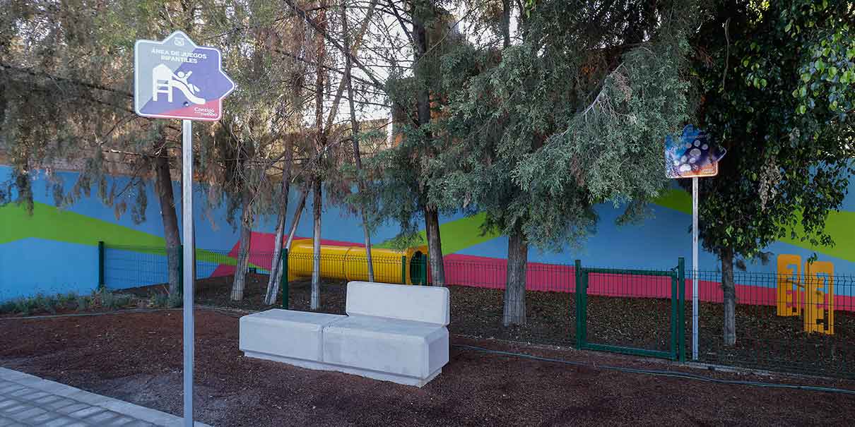 Vecinos de Galaxia Castillotla recibieron renovado parque