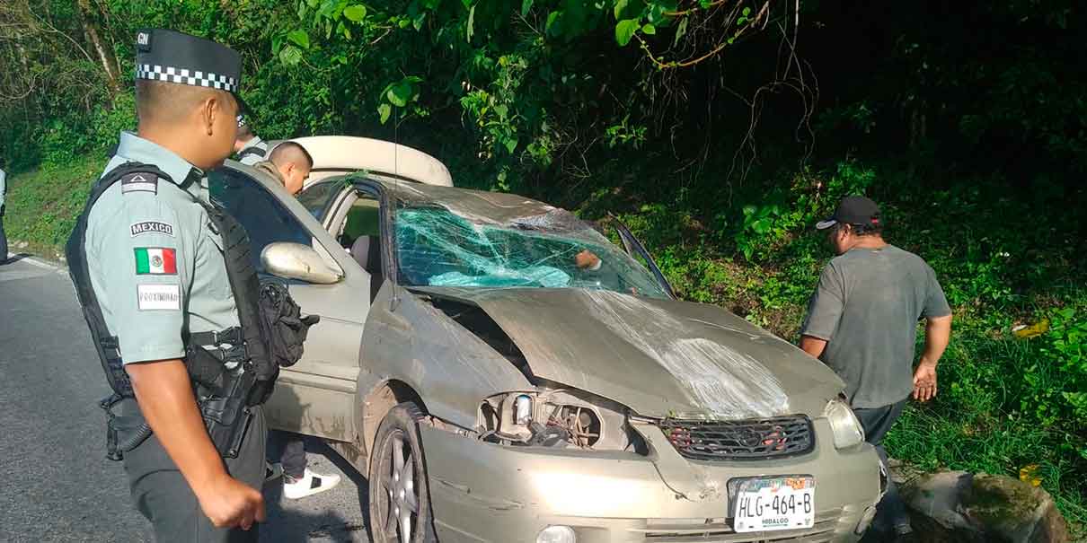 Un lesionado por volcadura en la Pachuca-Tuxpan