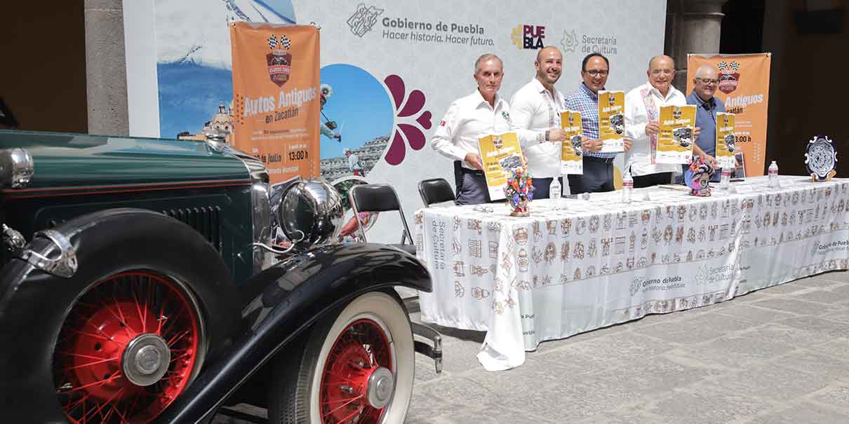 Zacatlán presentó su Classic Tour de Autos Antiguos el 20 y 21 de julio