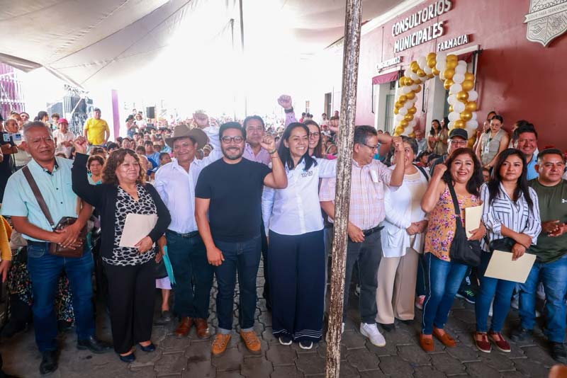 Ariadna Ayala Camarillo destacó que la Tienda de Abasto Popular y la Farmacia Municipal de Atlixco han beneficiado a más de 20 mil familias