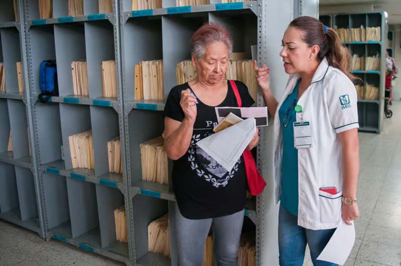 Abasto de medicamentos casi total en IMSS e ISSSTE: qué hacer si falta tu receta