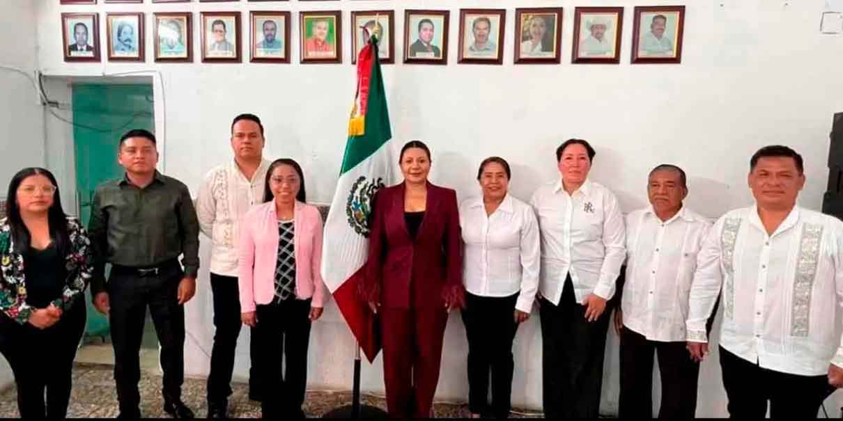 Presidenta y regidores de Acatlán