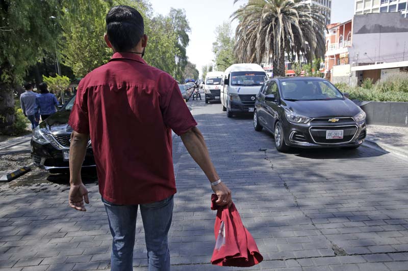 Amparos han frenado el retiro de los franeleros de las calles