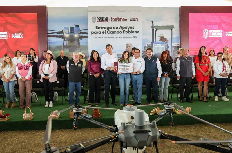 Armenta impulsa el campo poblano con maquinaria y fertilizantes para 200 mil hectáreas