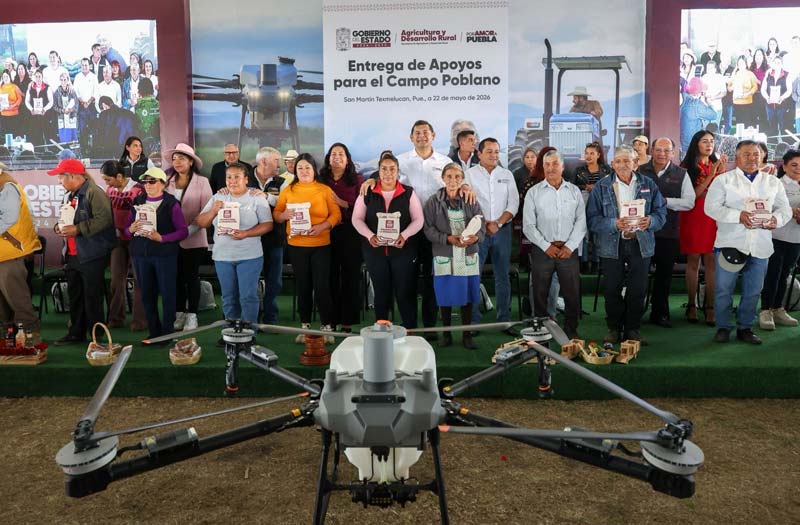 Armenta impulsa el campo poblano con maquinaria y fertilizantes para 200 mil hectáreas