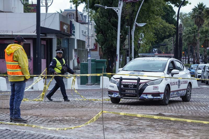 Autoridades municipales buscan a empresa que debe rehabilitar la Juárez