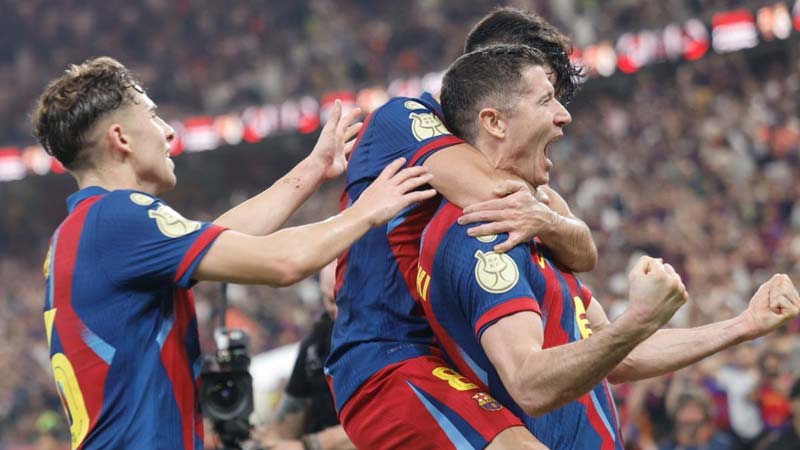 Barcelona vence 3-2 al Real Madrid y es bicampeón de la Supercopa de España