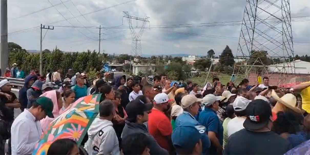 Bloqueos en San Miguel Xoxtla