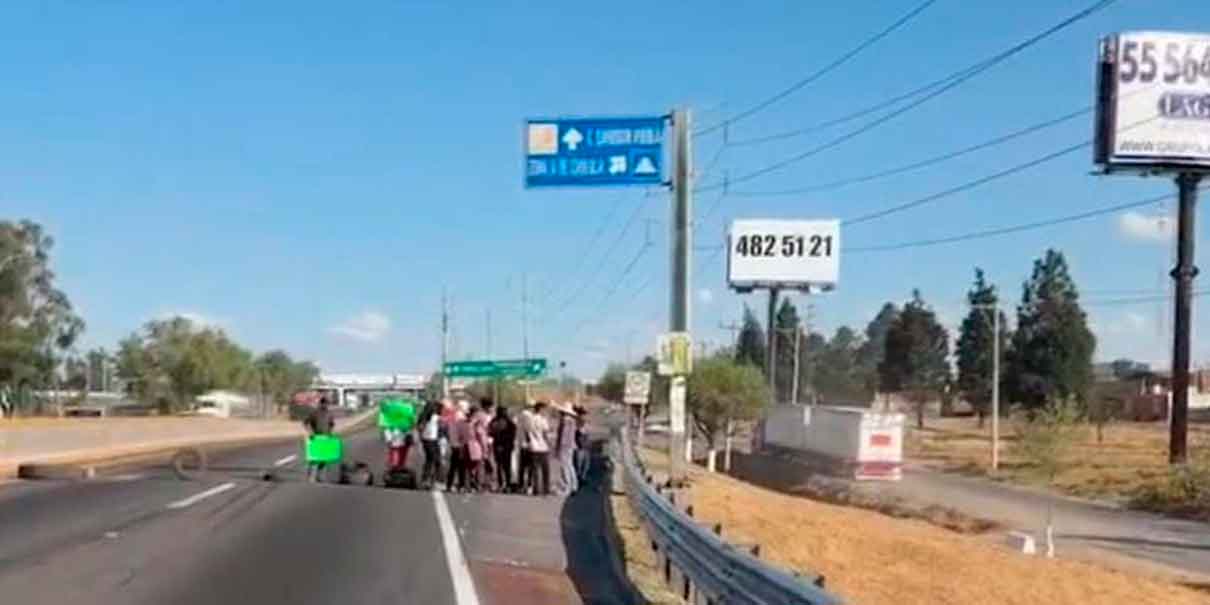 Bloqueos en la México-Puebla