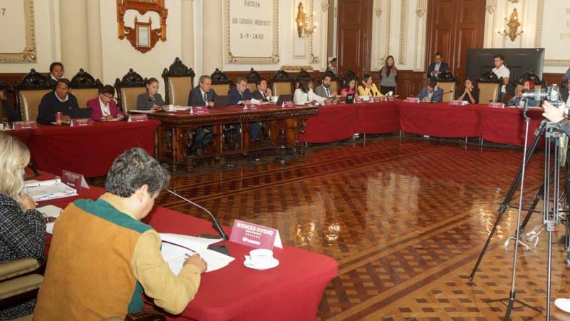 Cabildo de Puebla aprueba puntos seguros para mujeres en juntas auxiliares