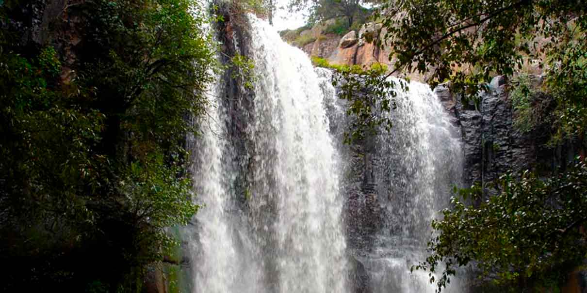 Cascada de Tixhiñú