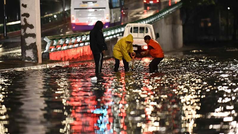 CDMX bajo la lluvia: segundo día de tormentas deja inundaciones, caos vial y afectaciones en viviendas