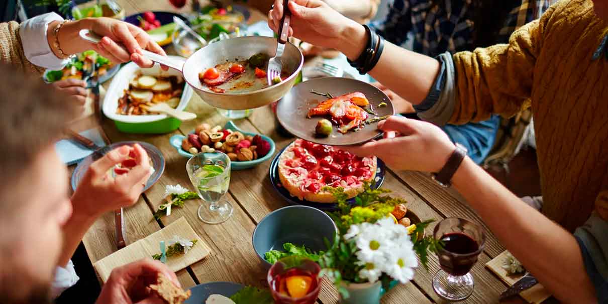 Cenar tarde altera el metabolismo