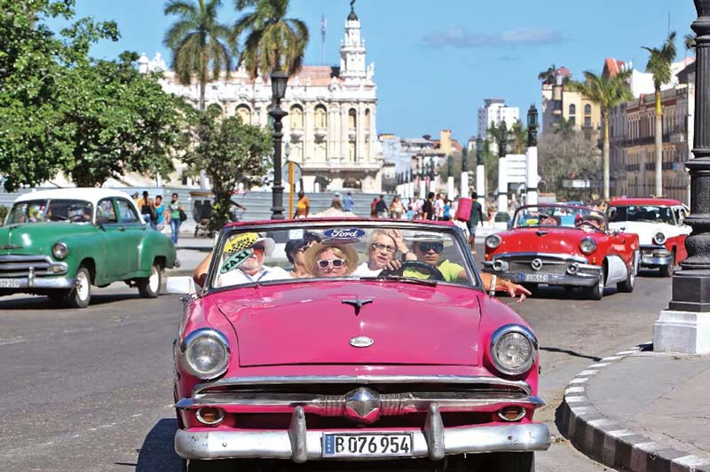 Cuba se queda sin combustible y colapsa la aviación