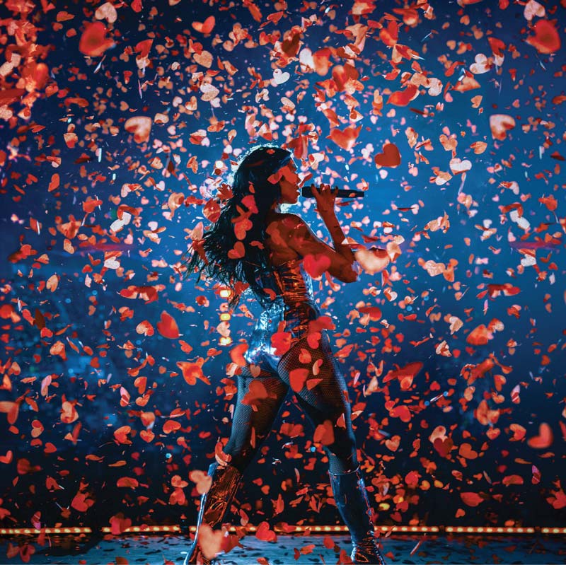 Dua Lipa presenta “Live From Mexico”, su nuevo álbum en vivo y película del concierto