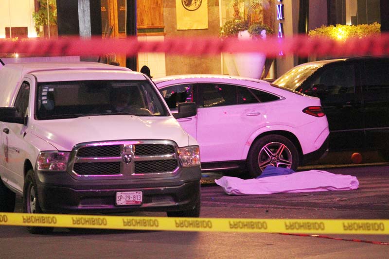 Si es necesario, la fiesta acabará más temprano en bares en la capital y zona metropolitana
