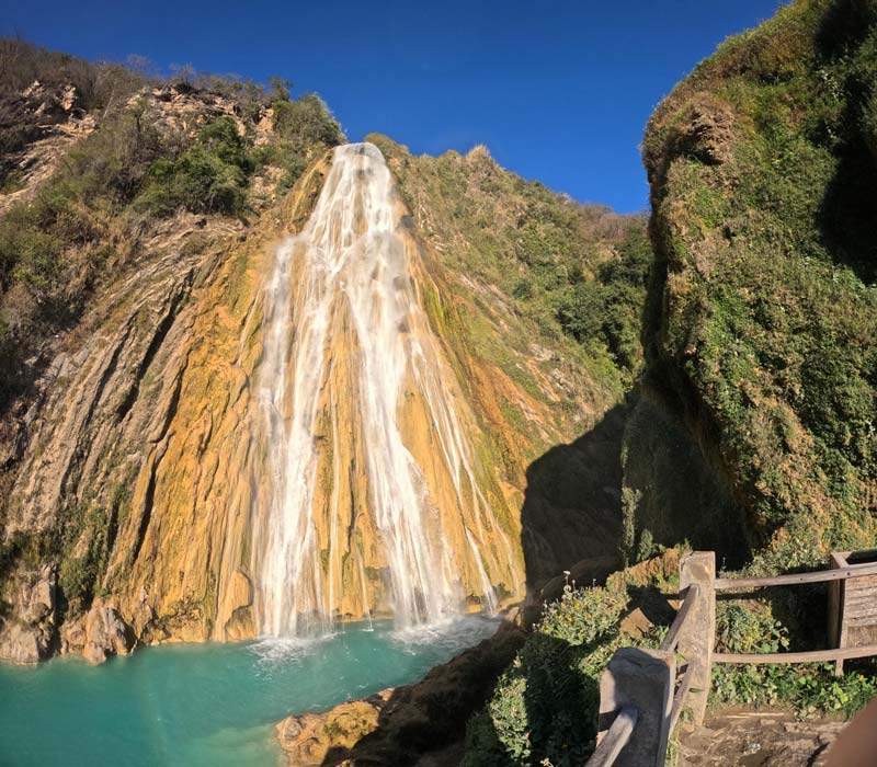 Entre selva y montañas se esconde El Chiflón, uno de los mayores tesoros de Chiapas