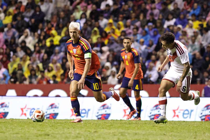 España derrota a Perú en Puebla con dominio total previo al Mundial
