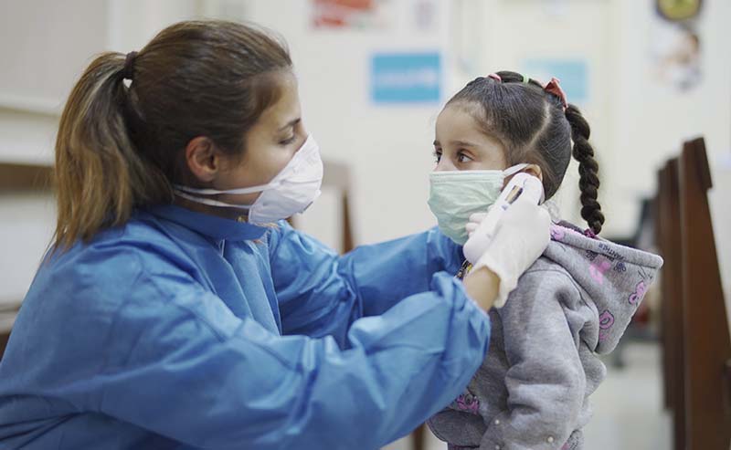 El informe cuestiona la eficacia de varias medidas sanitarias aplicadas durante la pandemia