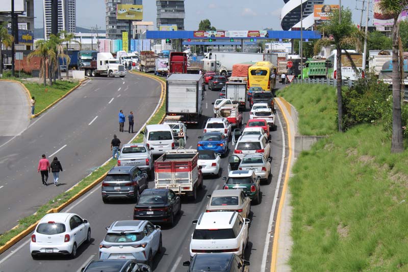Este miércoles MEGABLOQUEO carretero nacional; 8 tramos cerrados en Puebla