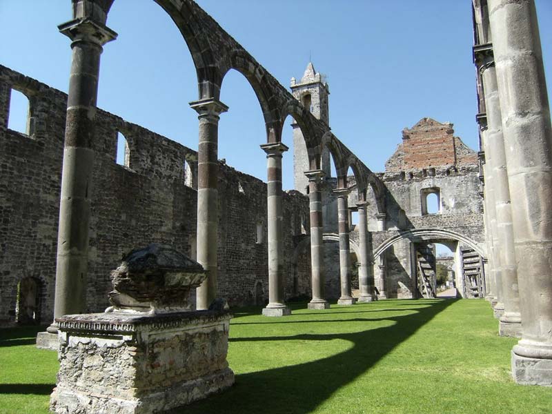 Ex Convento de Tecali de Herrera, Puebla: la catedral en ruinas que debes conocer