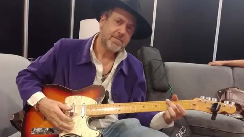 Exguitarrista de Caifanes, Alejandro Marcovich, en estado cr铆tico por derrame cerebral