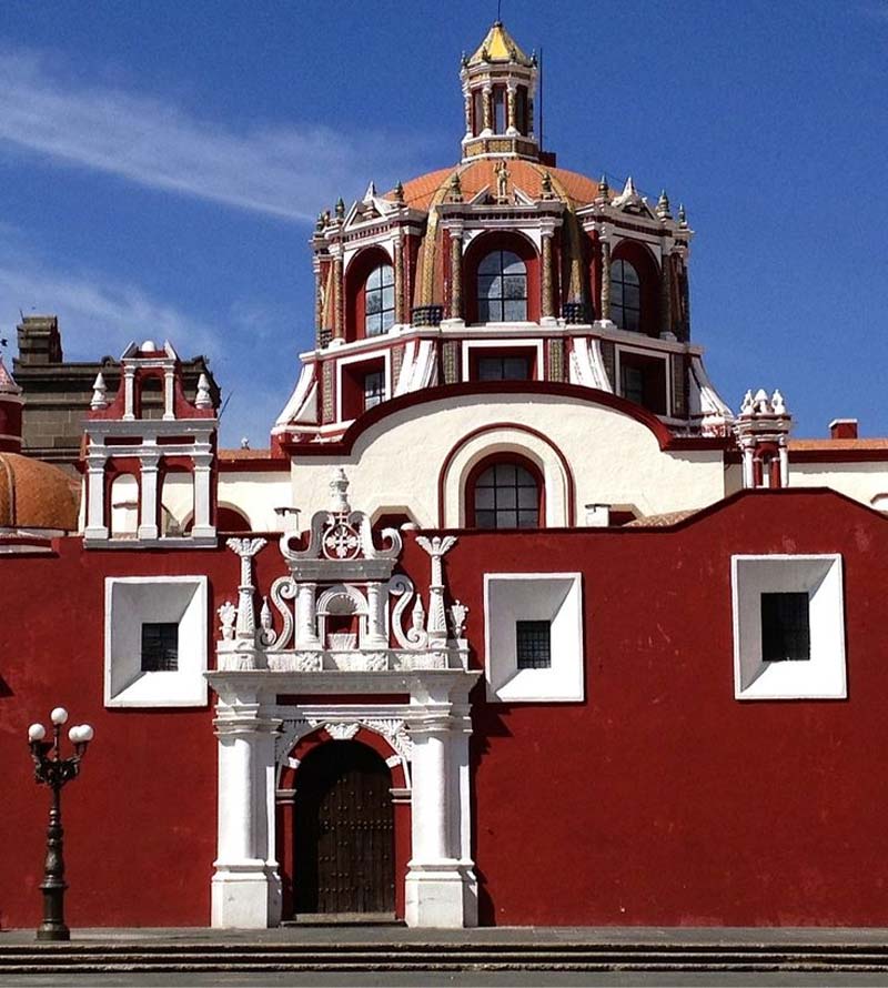 Explora la Capilla del Rosario en Puebla y su riqueza arquitectónica barroca