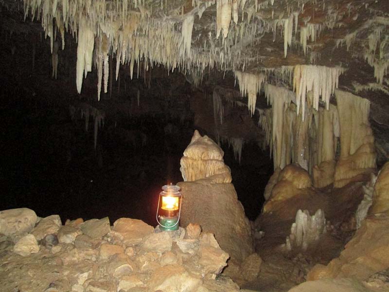 Explora Las Grutas Karmidas, en Zapotitlán de Méndez, Puebla, un mundo subterráneo