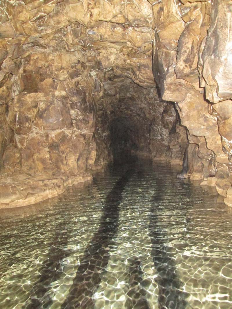 Explora Las Grutas Karmidas, en Zapotitlán de Méndez, Puebla, un mundo subterráneo