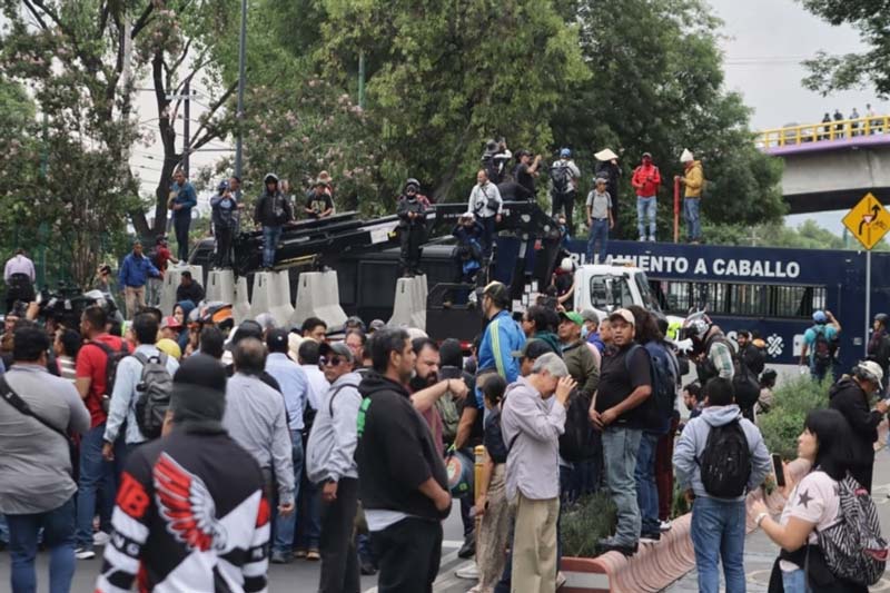 Frenan avance de la CNTE en CDMX hacia estadio del Mundial 2026